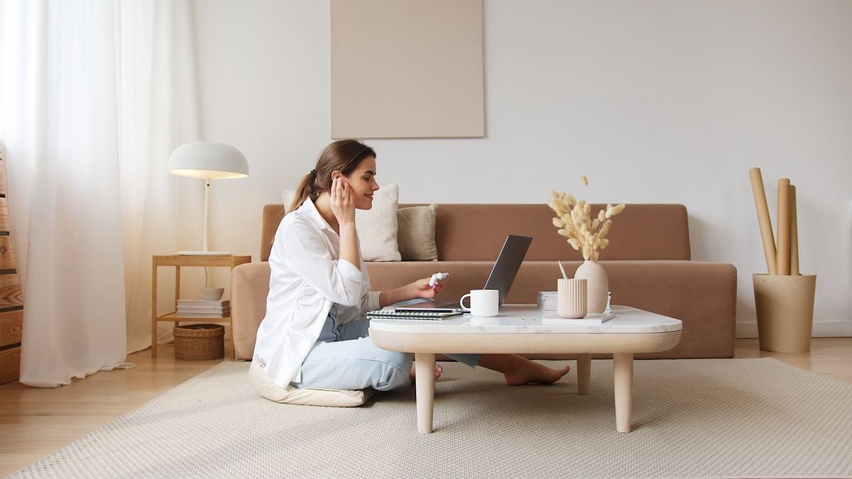 Ambiente acolhedor de terapia online, contexto para trabalhar compulsão alimentar emocional